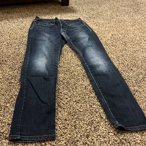 Maurices jeans. Size S-R